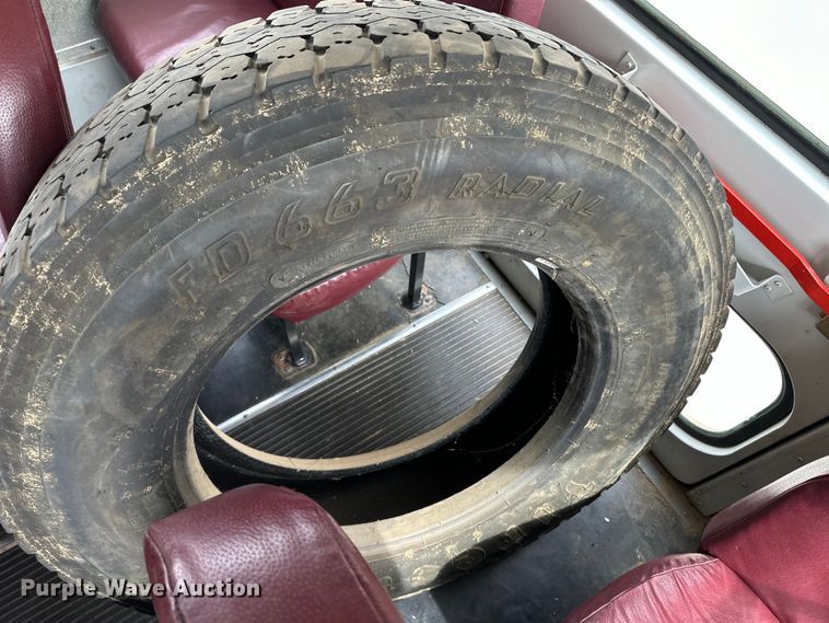 image for item OA9643 2003 Blue Bird school bus