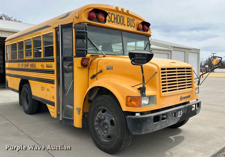 image for item OA9644 2004 Blue Bird school bus