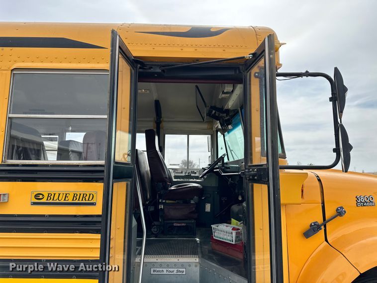 image for item OA9644 2004 Blue Bird school bus