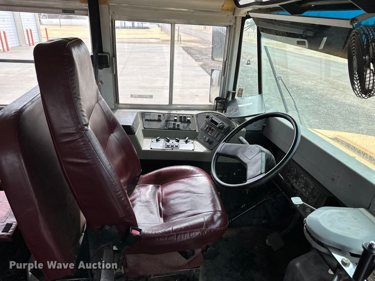 image for item OA9644 2004 Blue Bird school bus