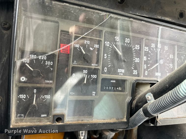 image for item OA9644 2004 Blue Bird school bus