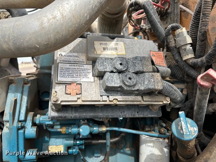 image for item OA9644 2004 Blue Bird school bus