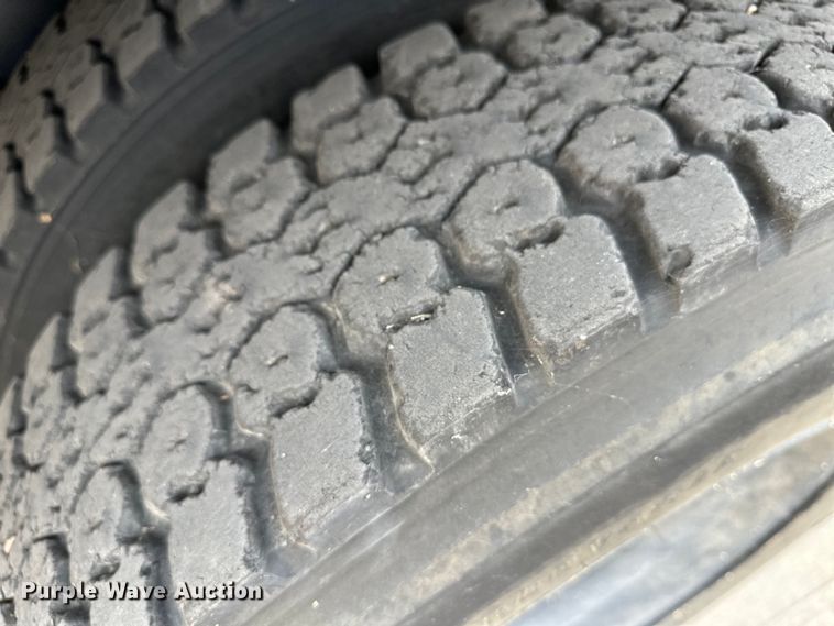 image for item OA9644 2004 Blue Bird school bus