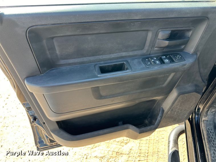 image for item OA9649 2012 Dodge Ram 1500 Crew Cab pickup truck