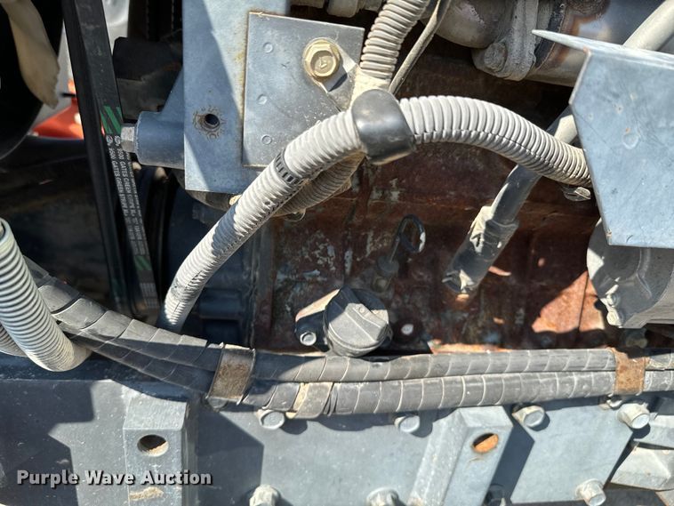 image for item OJ9583 Kubota M108S MFWD tractor