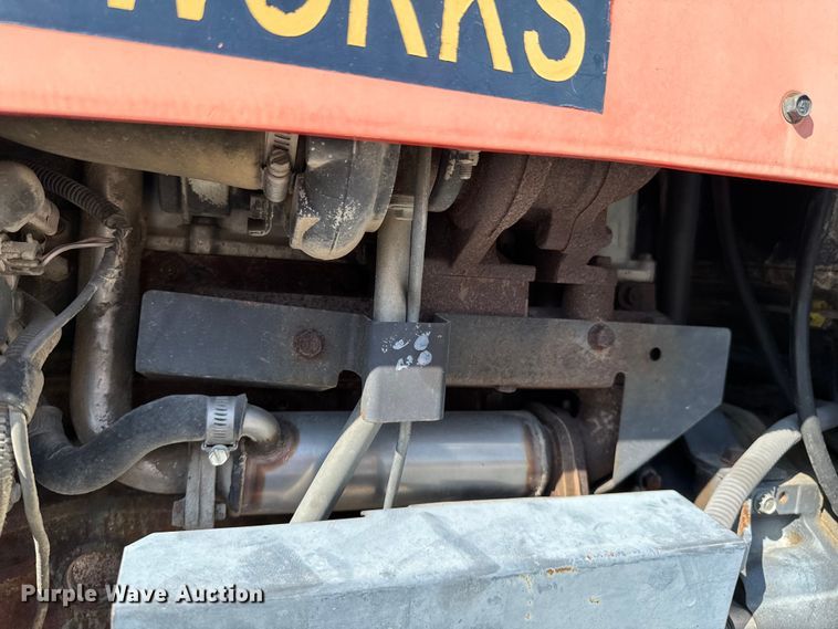 image for item OJ9583 Kubota M108S MFWD tractor