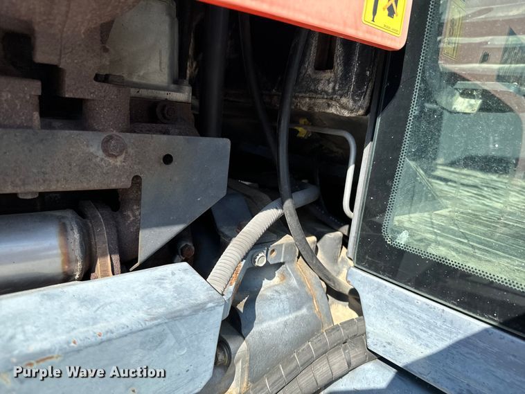 image for item OJ9583 Kubota M108S MFWD tractor