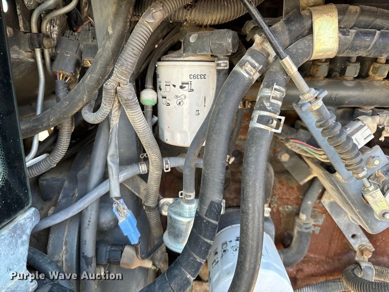 image for item OJ9583 Kubota M108S MFWD tractor