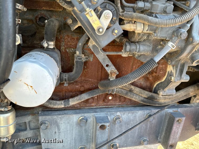 image for item OJ9583 Kubota M108S MFWD tractor