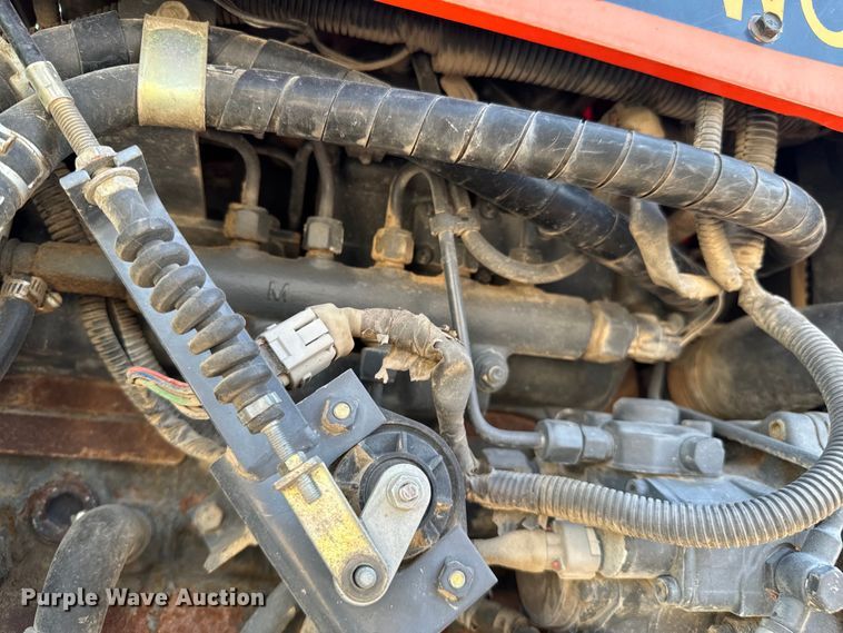 image for item OJ9583 Kubota M108S MFWD tractor