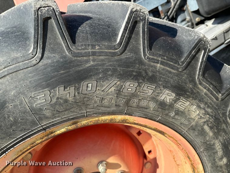 image for item OJ9583 Kubota M108S MFWD tractor