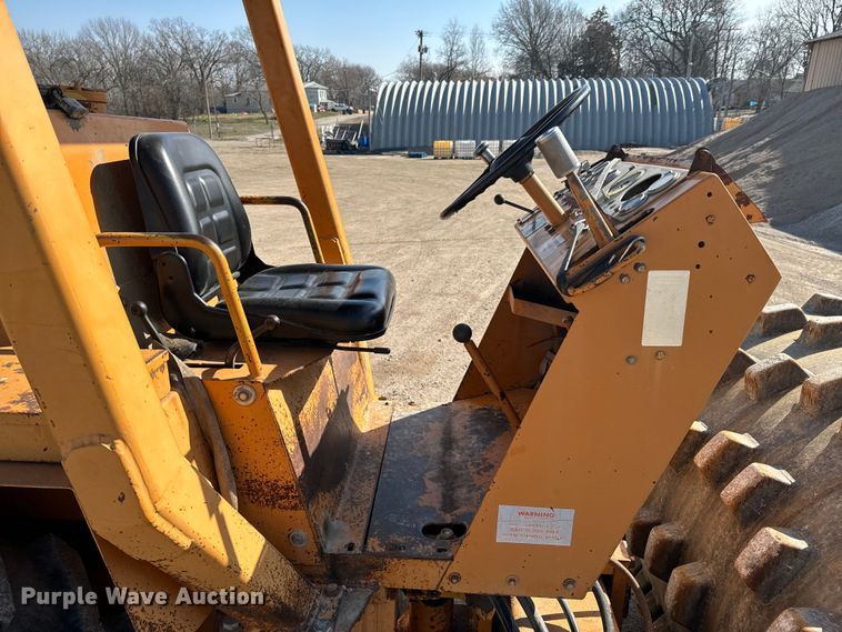 image for item OJ9585 Bros 168PB single drum vibratory roller