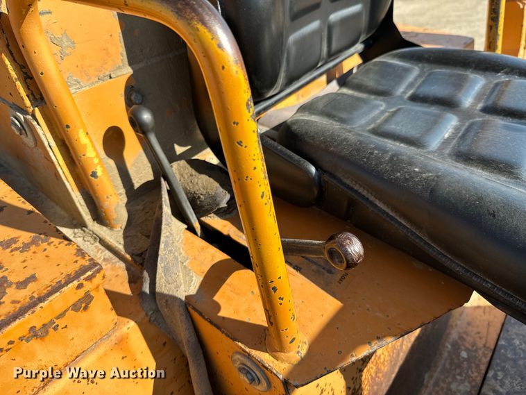 image for item OJ9585 Bros 168PB single drum vibratory roller