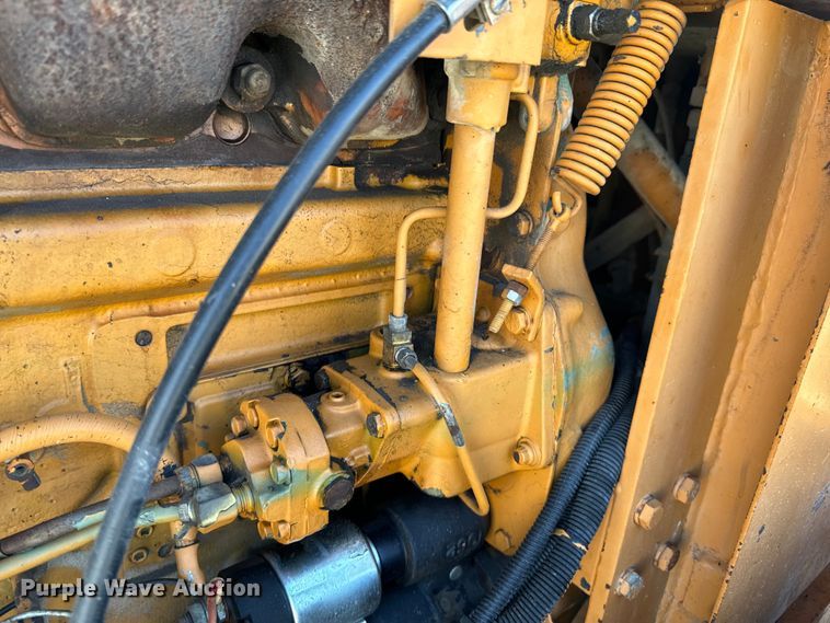 image for item OJ9585 Bros 168PB single drum vibratory roller