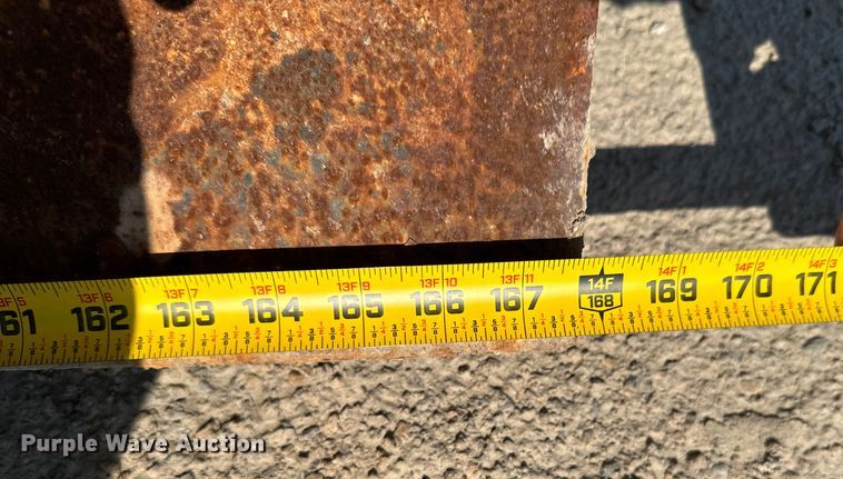 image for item OJ9586 2015 Caterpillar 120M2 motor grader