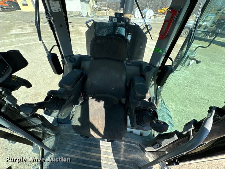 image for item OJ9586 2015 Caterpillar 120M2 motor grader