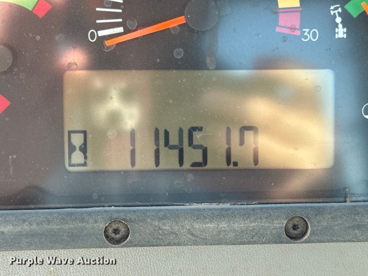 image for item OJ9586 2015 Caterpillar 120M2 motor grader