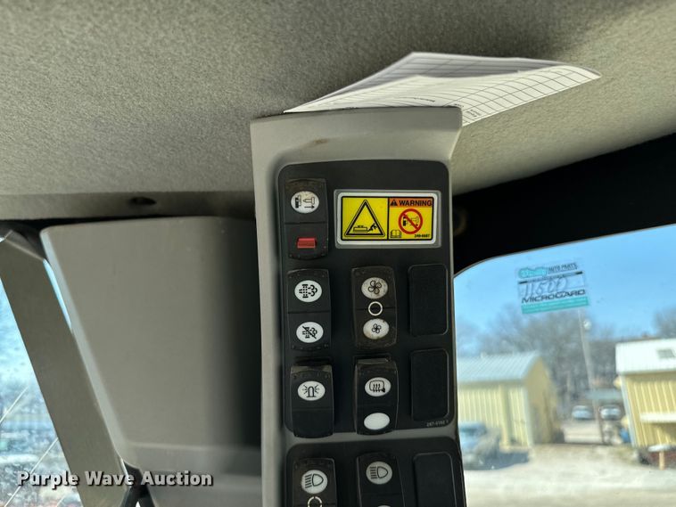 image for item OJ9586 2015 Caterpillar 120M2 motor grader