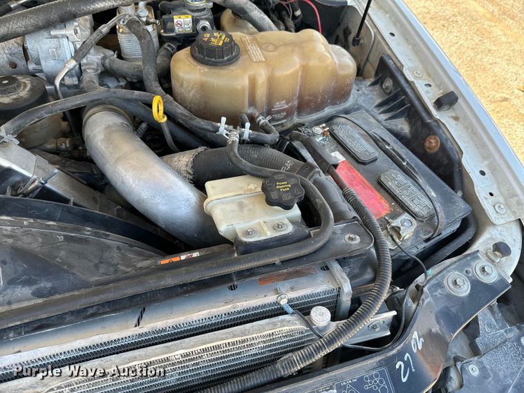 image for item OJ9588 2009 Ford F450 Super Duty XL flatbed truck