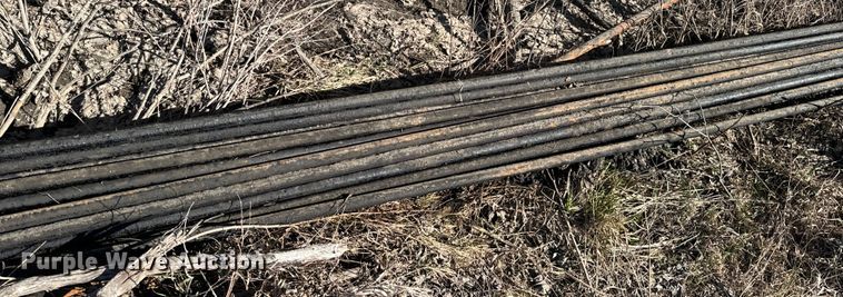 image for item OJ9589 Approximately 16 joints of 25' L x 1