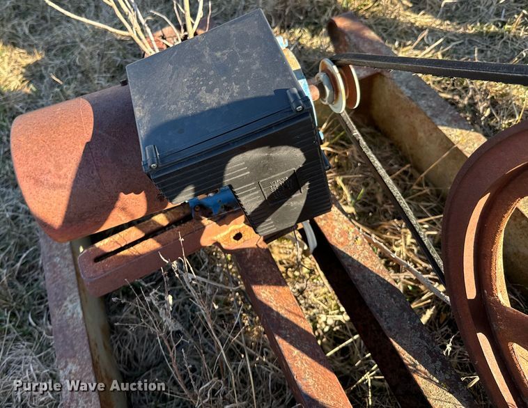 image for item OJ9590 Oilfield equipment