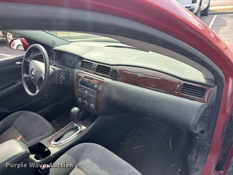 image for item OJ9657 2008 Chevrolet Impala LS 