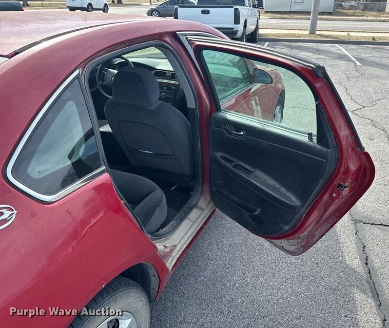 image for item OJ9657 2008 Chevrolet Impala LS 