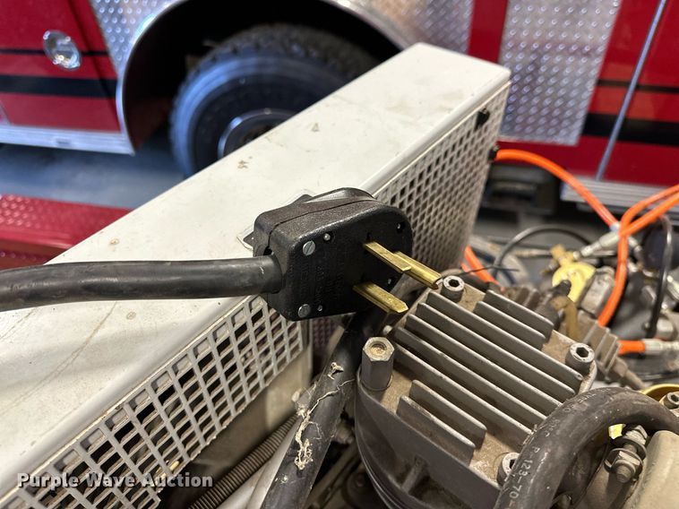 image for item OM9912 1997 Bauer MV-E1 SCBA air compressor