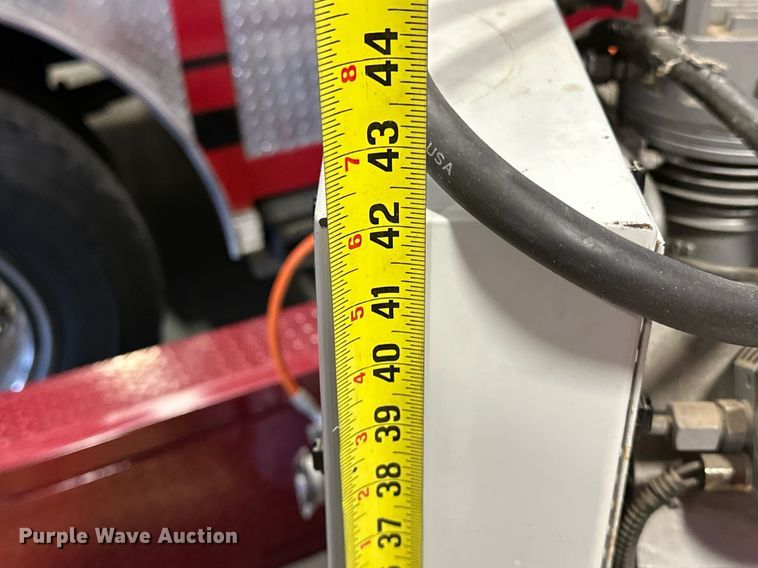 image for item OM9912 1997 Bauer MV-E1 SCBA air compressor