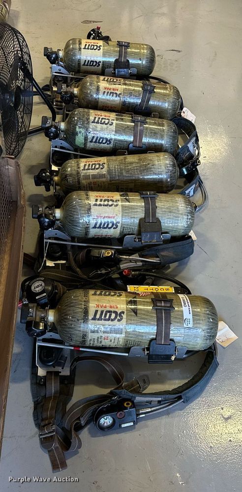 image for item OM9915 Scott  Air-Pak  SCBA tanks