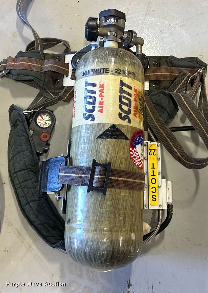 image for item OM9915 Scott  Air-Pak  SCBA tanks