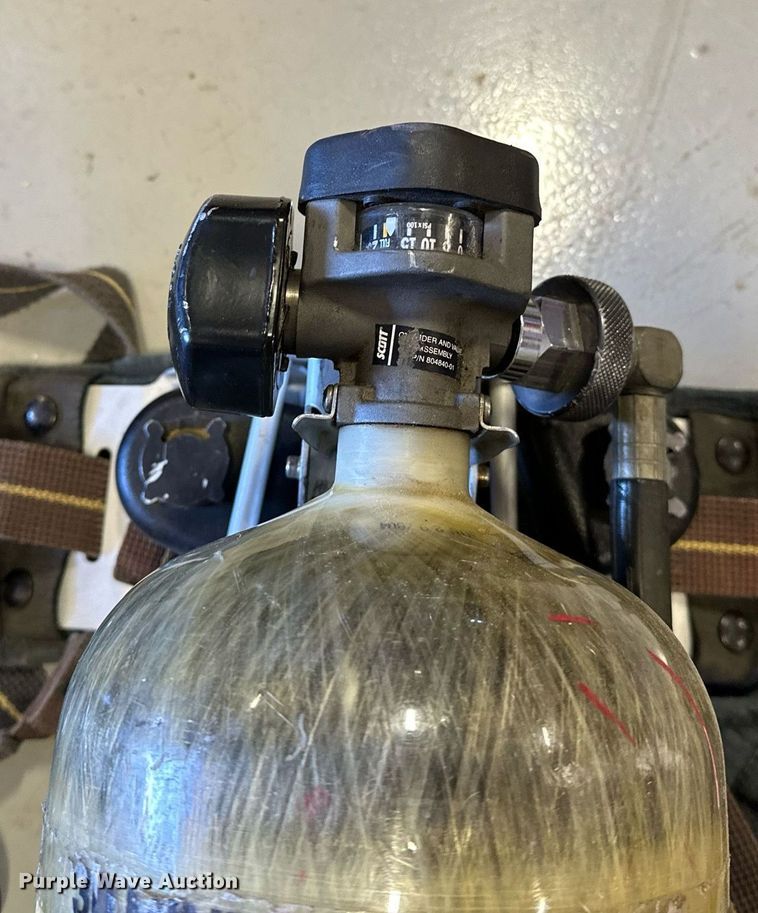 image for item OM9915 Scott  Air-Pak  SCBA tanks