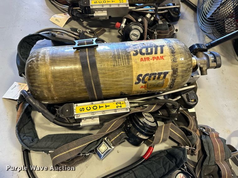image for item OM9915 Scott  Air-Pak  SCBA tanks