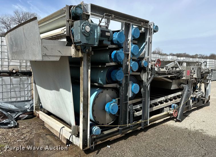 image for item OM9918 1996 Roediger 22.43SH dewatering sludge belt press