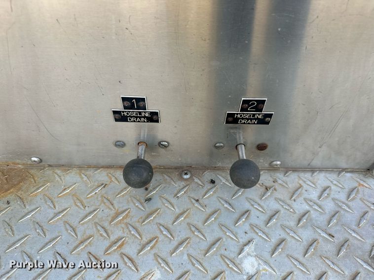 image for item OM9920 1988 Spartan GA20-2142 pumper fire truck