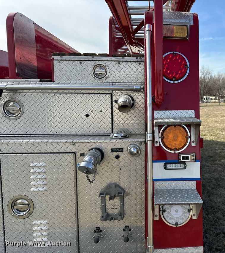 image for item OM9920 1988 Spartan GA20-2142 pumper fire truck