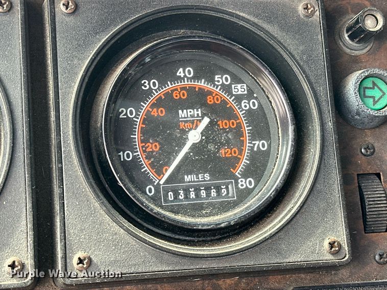 image for item OM9920 1988 Spartan GA20-2142 pumper fire truck