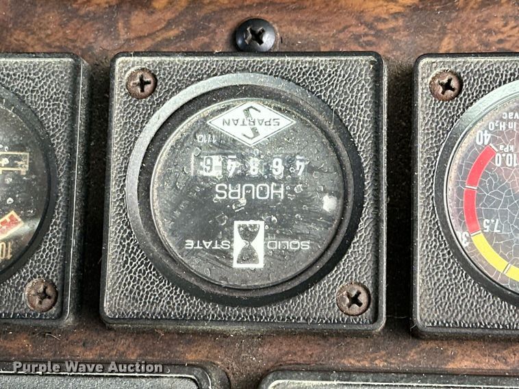 image for item OM9920 1988 Spartan GA20-2142 pumper fire truck