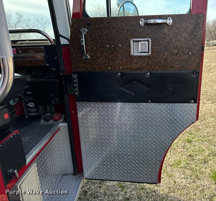 image for item OM9920 1988 Spartan GA20-2142 pumper fire truck
