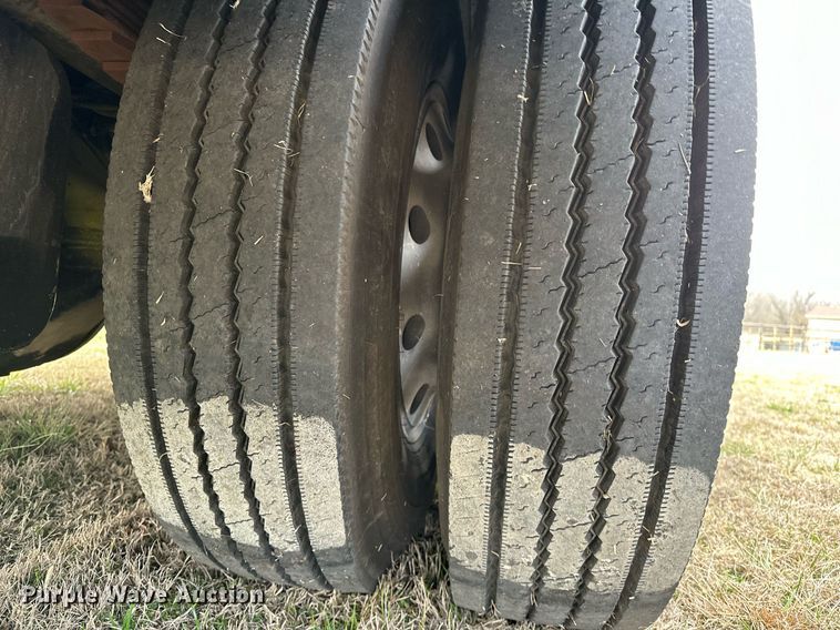 image for item OM9920 1988 Spartan GA20-2142 pumper fire truck