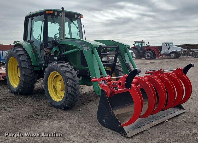 image for item DK0630 2003 John Deere 6420 MFWD tractor