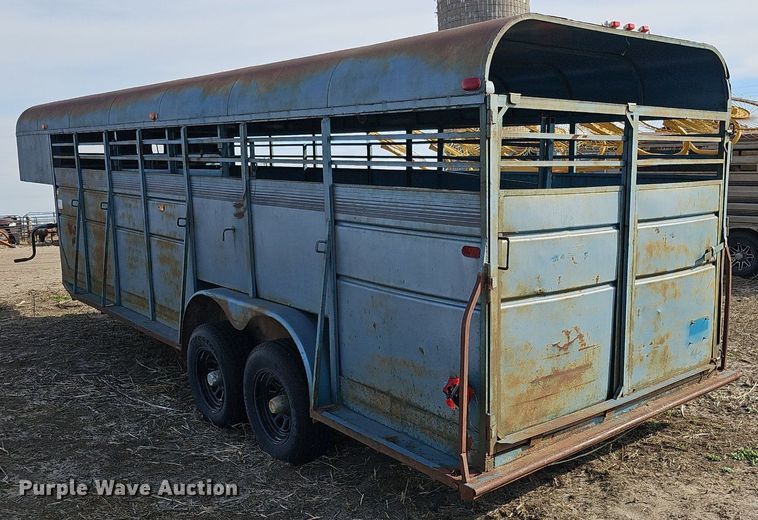 image for item DK0722 1983 Oklahoma horse  Livestock trailer