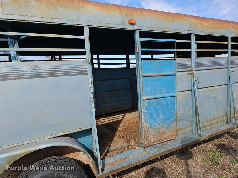 image for item DK0722 1983 Oklahoma horse  Livestock trailer
