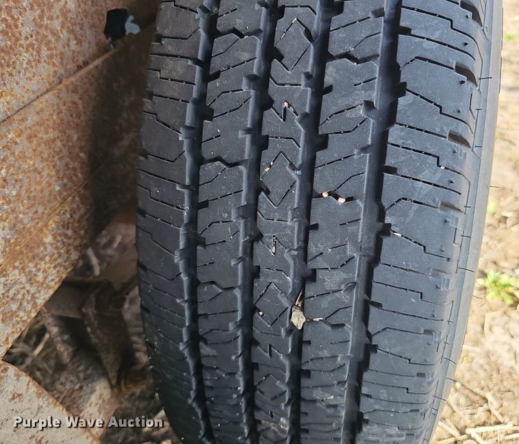 image for item DK0722 1983 Oklahoma horse  Livestock trailer