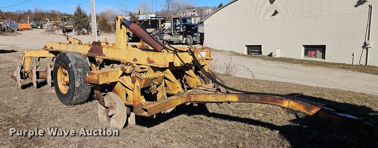 image for item DN7222 Max Rieke and Bros TRW2032 off-set disk