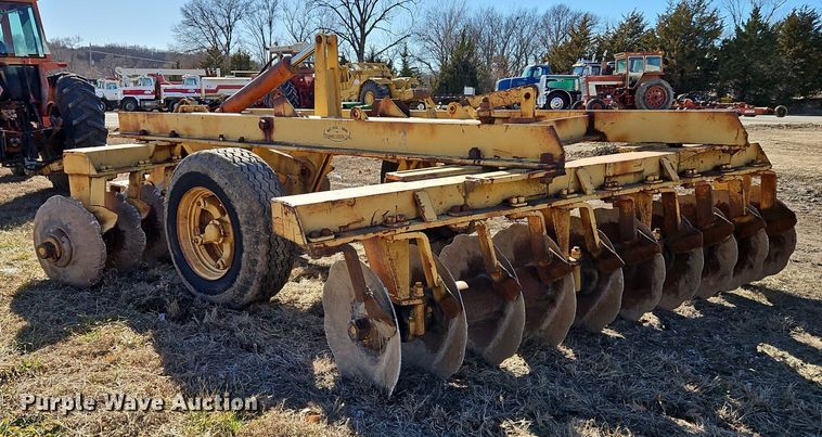 image for item DN7222 Max Rieke and Bros TRW2032 off-set disk