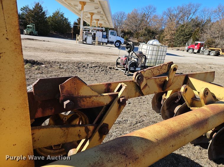 image for item DN7222 Max Rieke and Bros TRW2032 off-set disk