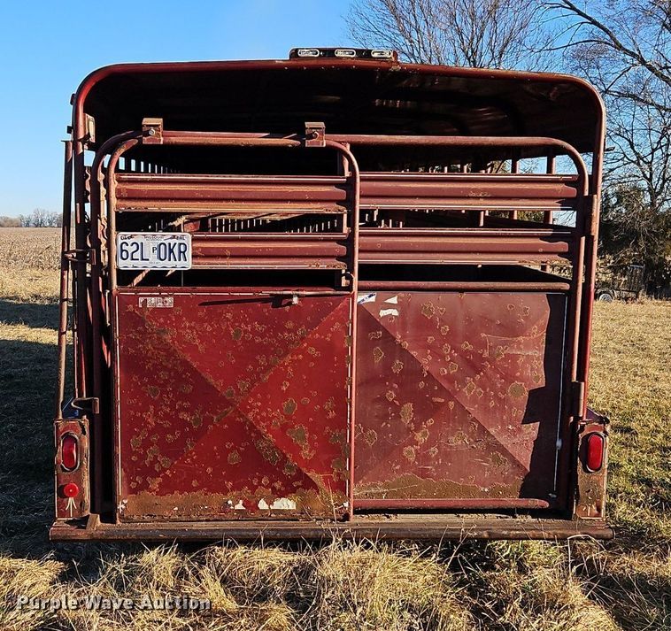 image for item DN7223 1994 Coose Trailers  livestock trailer