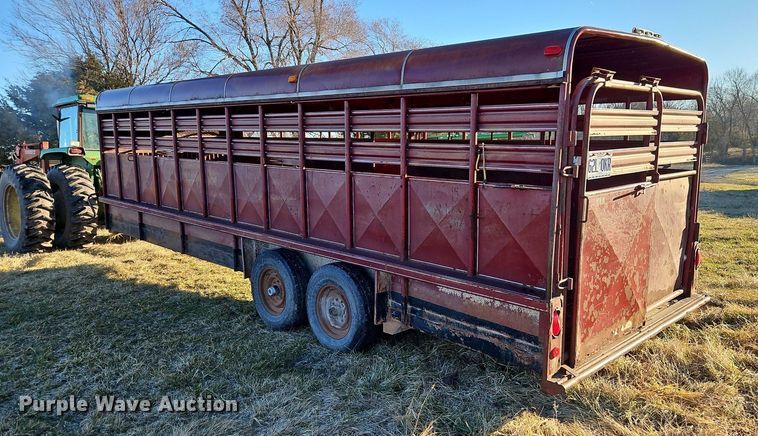 image for item DN7223 1994 Coose Trailers  livestock trailer
