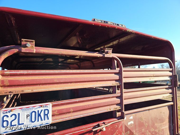 image for item DN7223 1994 Coose Trailers  livestock trailer